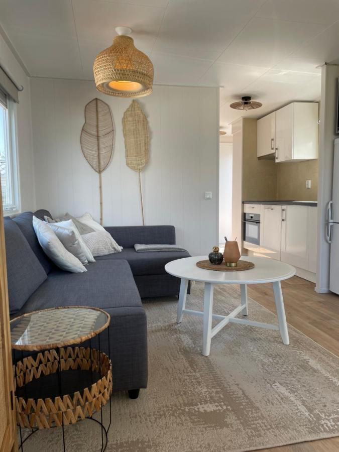 Luxe Chalet Direct Aan Het Water Met Strand Lith Eksteriør billede