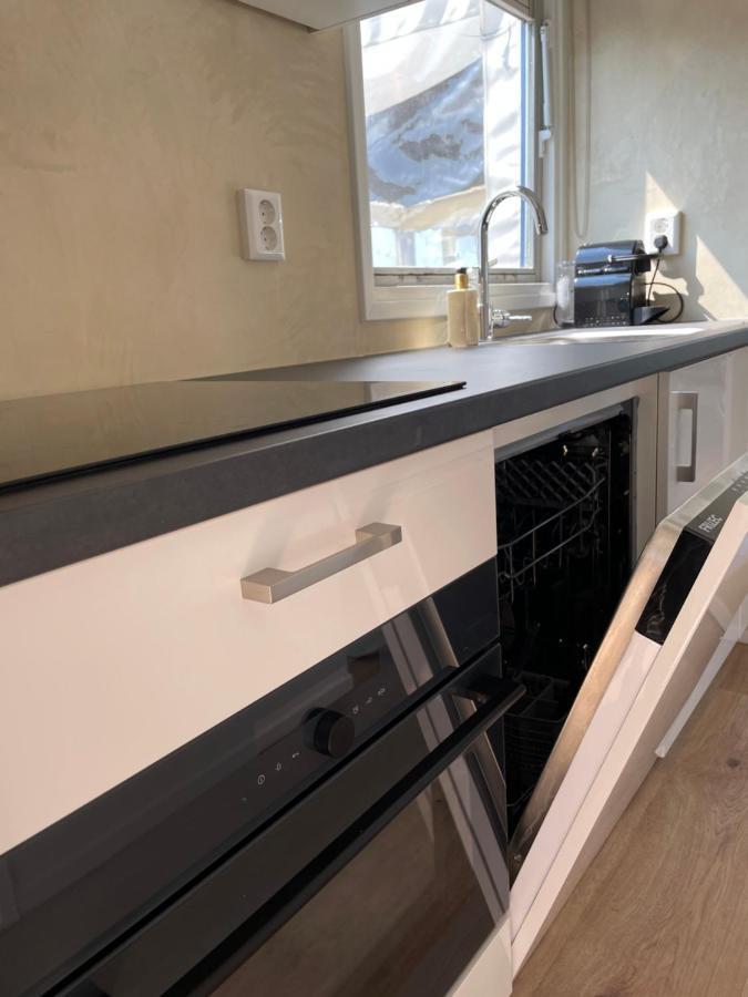 Luxe Chalet Direct Aan Het Water Met Strand Lith Eksteriør billede