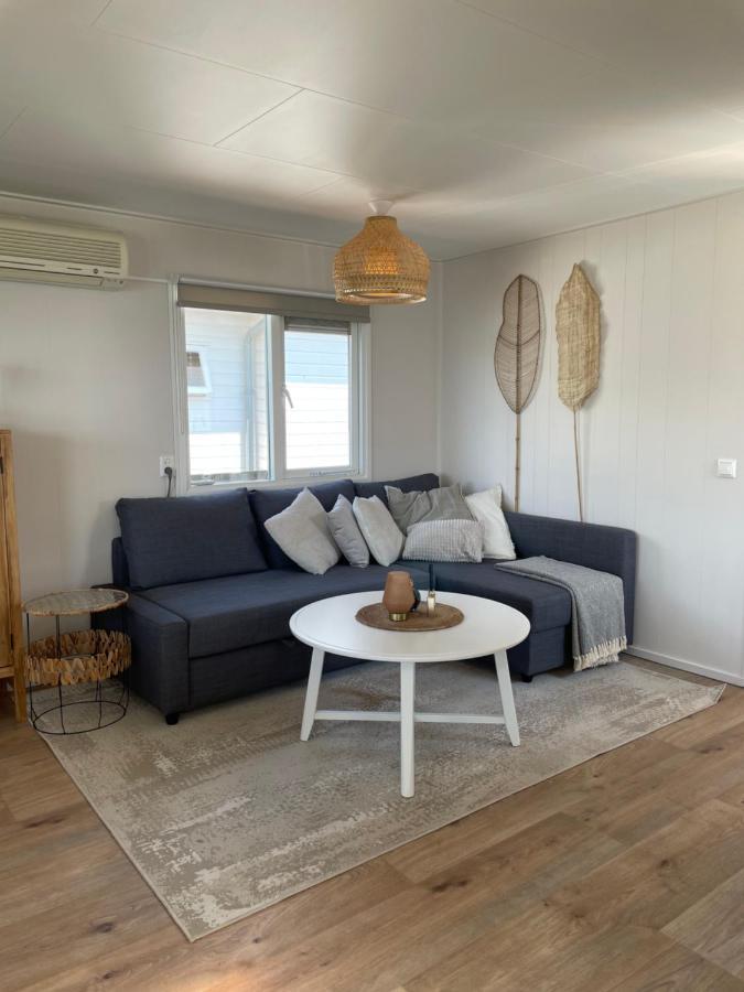 Luxe Chalet Direct Aan Het Water Met Strand Lith Eksteriør billede